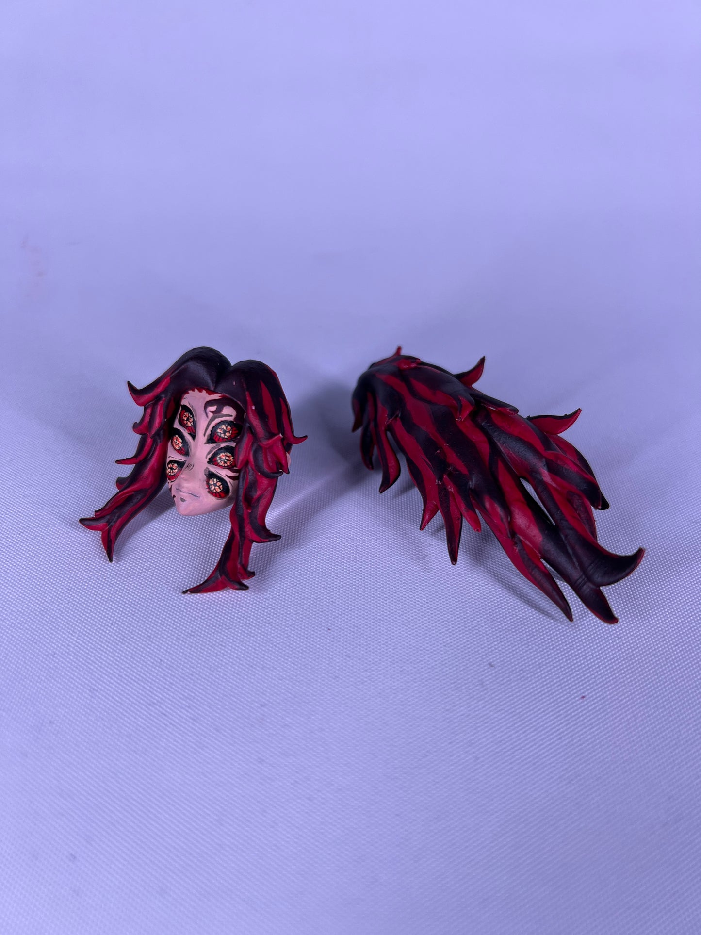 Tête sculptée de Kokushibo (peinte)